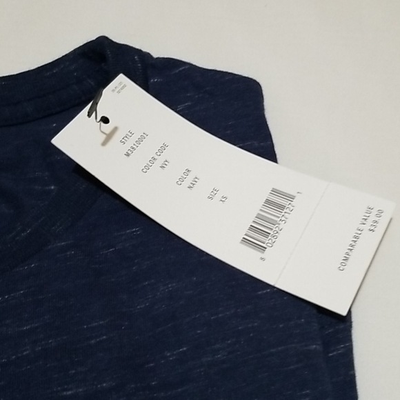 T-shirt - Picture 2 of 4